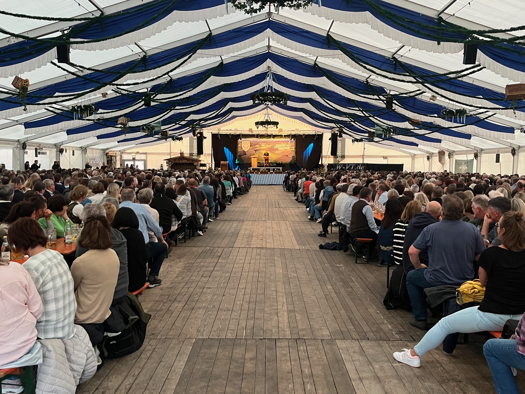 Kabarett im Festzelt Fridolfing 2026
