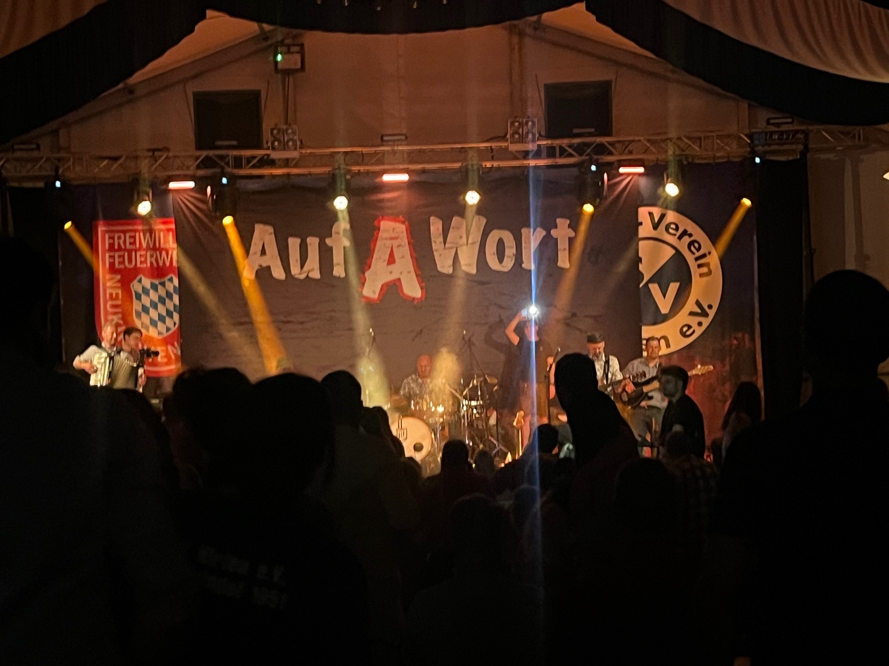 Lichtshow beim Auf A Wort Konzert in Neukirchen
